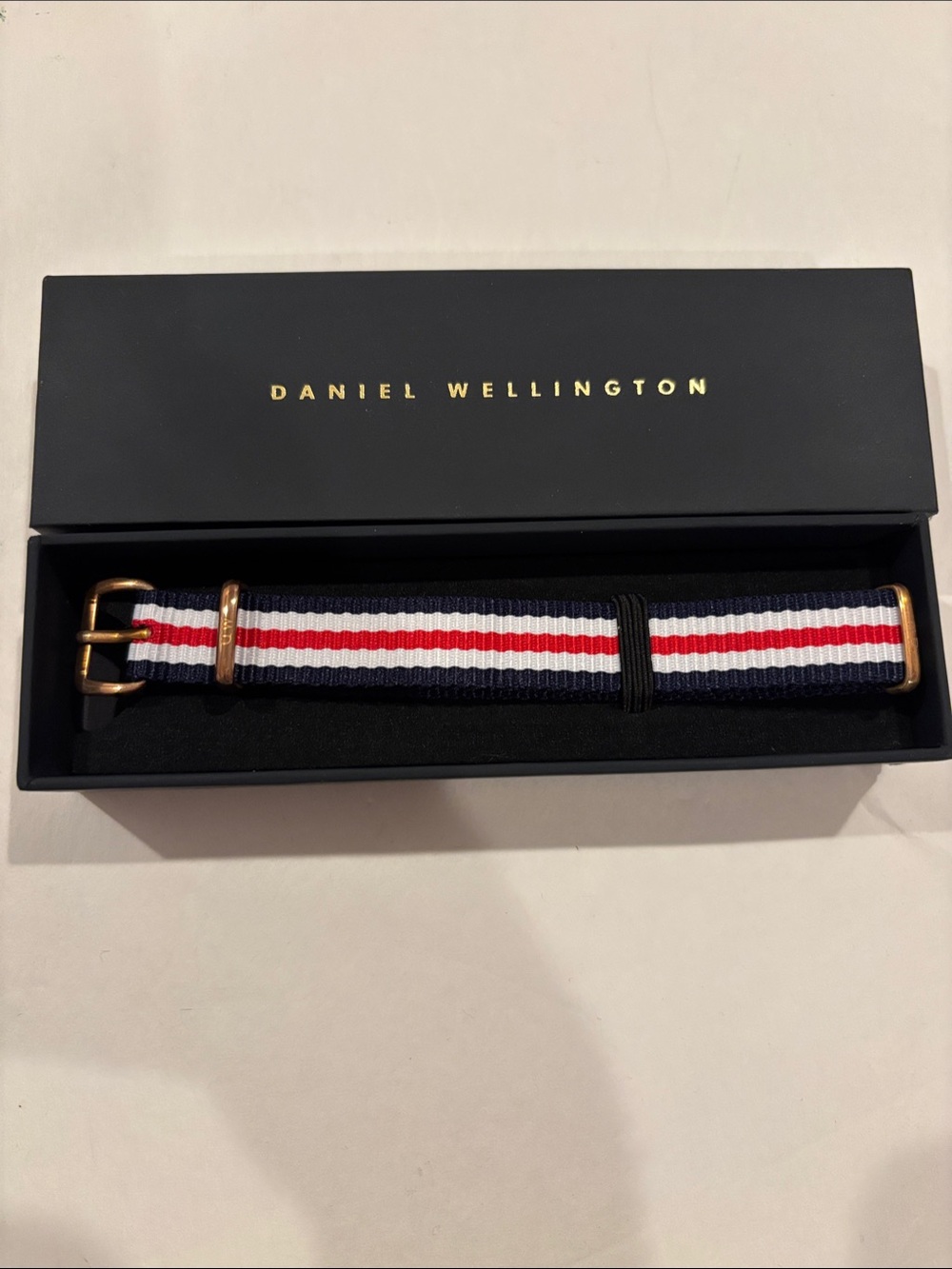 Daniel Wellington Navy White Red NATO Strap with Gold Hardware (NWOT)